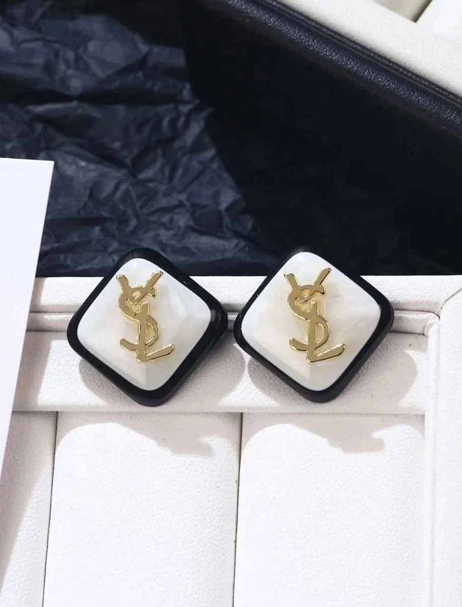 High Quality English Letter Earrings Long Style Star Earrings with Stylish Temperament Y