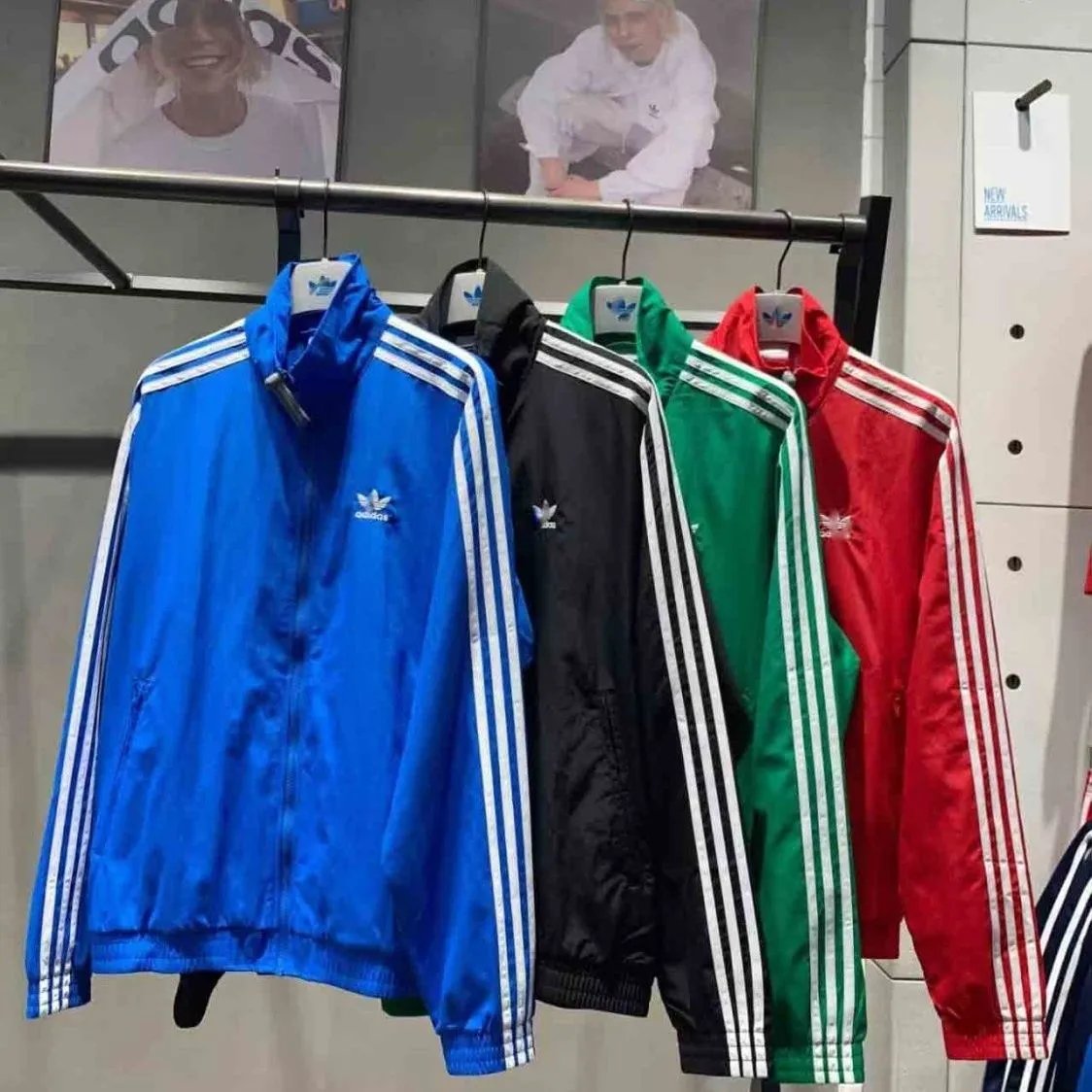 Adidas Originals Track Jacket Men Women Classic 3-Stripes Windbreaker